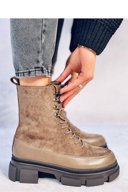 Bottes model 188753 Inello