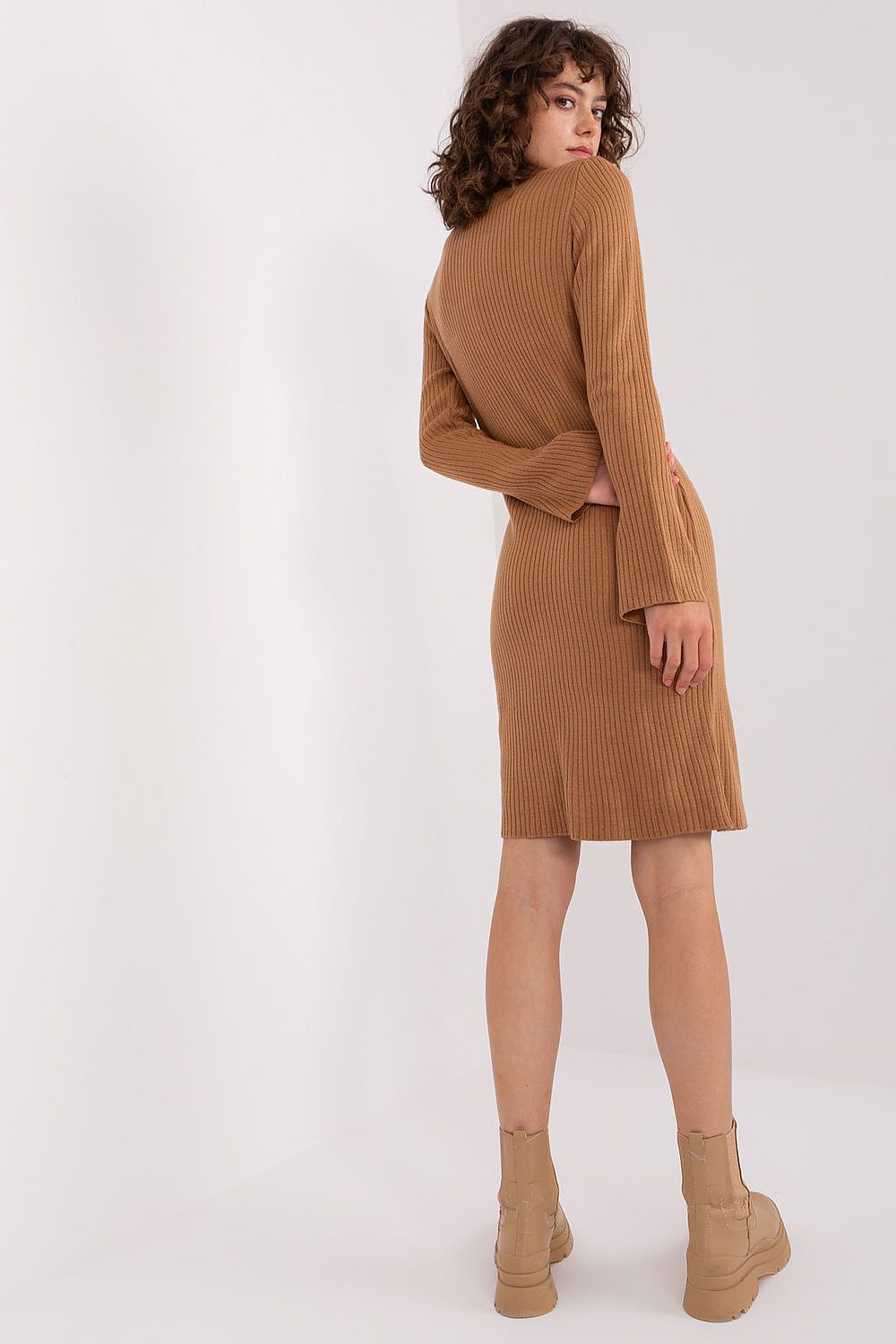 Robe de jour model 189317 Badu