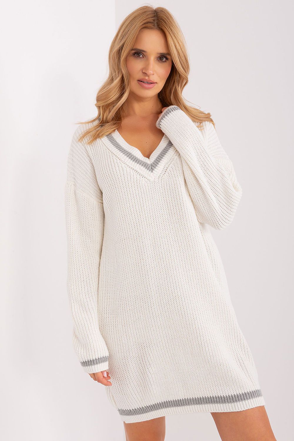 Robe de jour model 189333 Badu