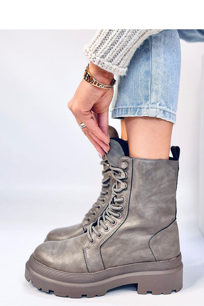 Bottes model 189557 Inello