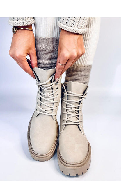Bottes model 189564 Inello