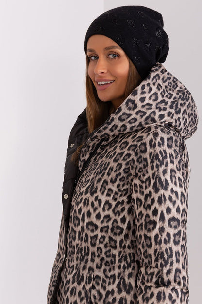 Bonnet model 189911 AT