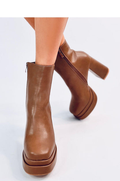 Bottes à talons model 190470 Inello
