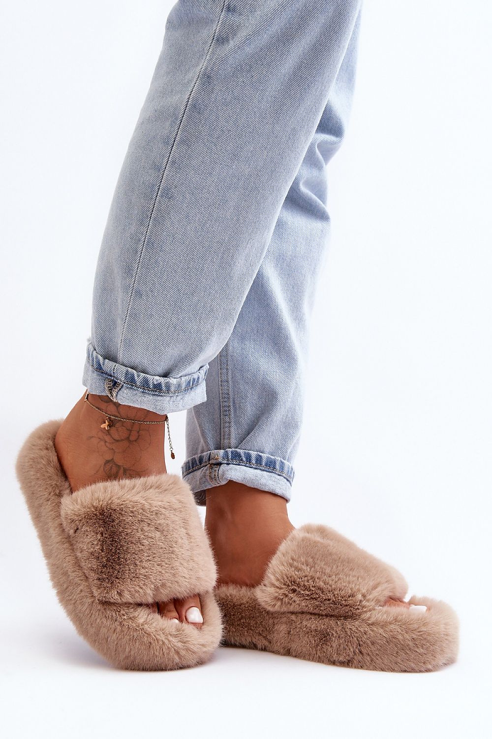 Pantoufles model 190672 Step in style