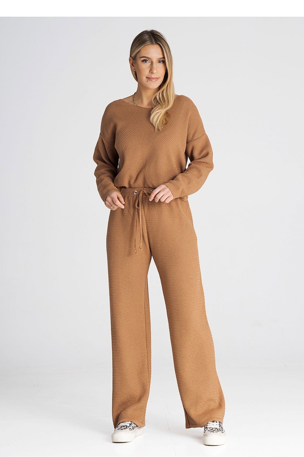 L`ensemble model 190999 Figl