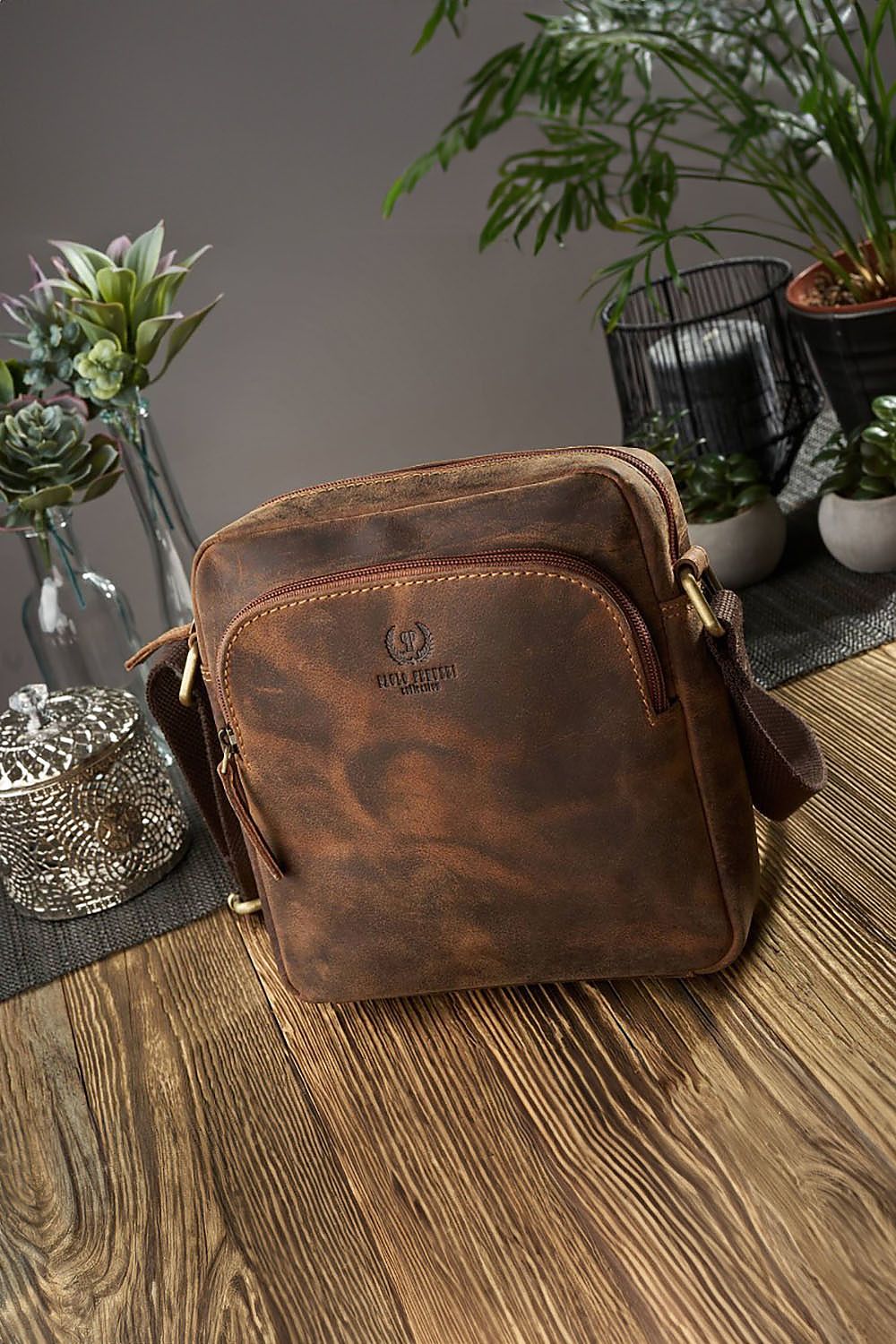 Sac en cuir naturel model 191535 Galanter