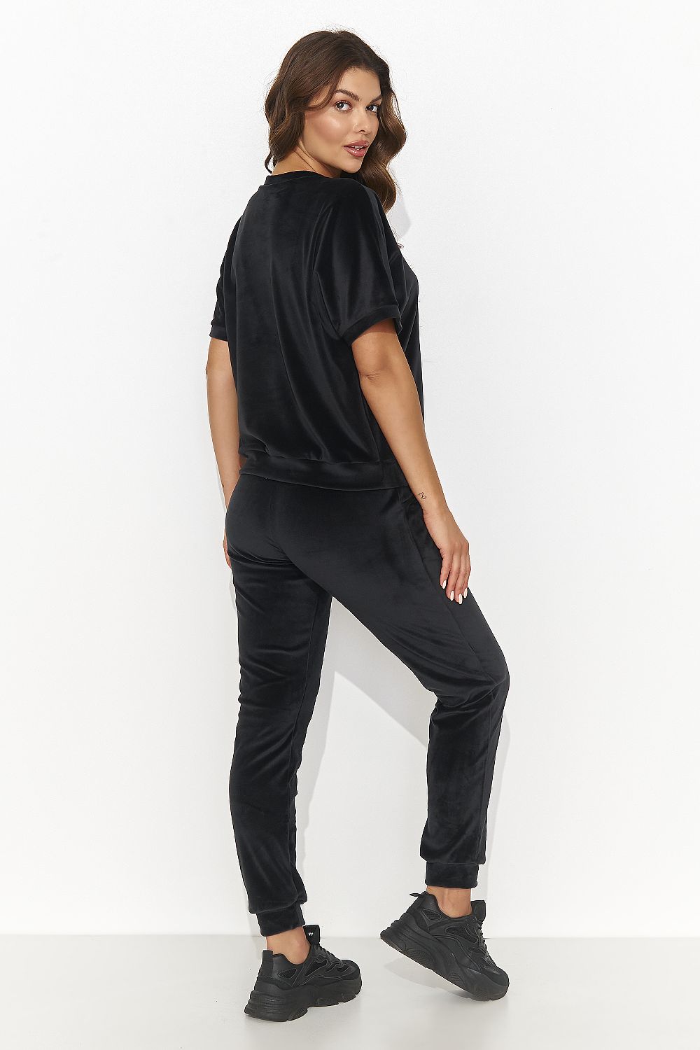 L`ensemble model 192346 Numinou