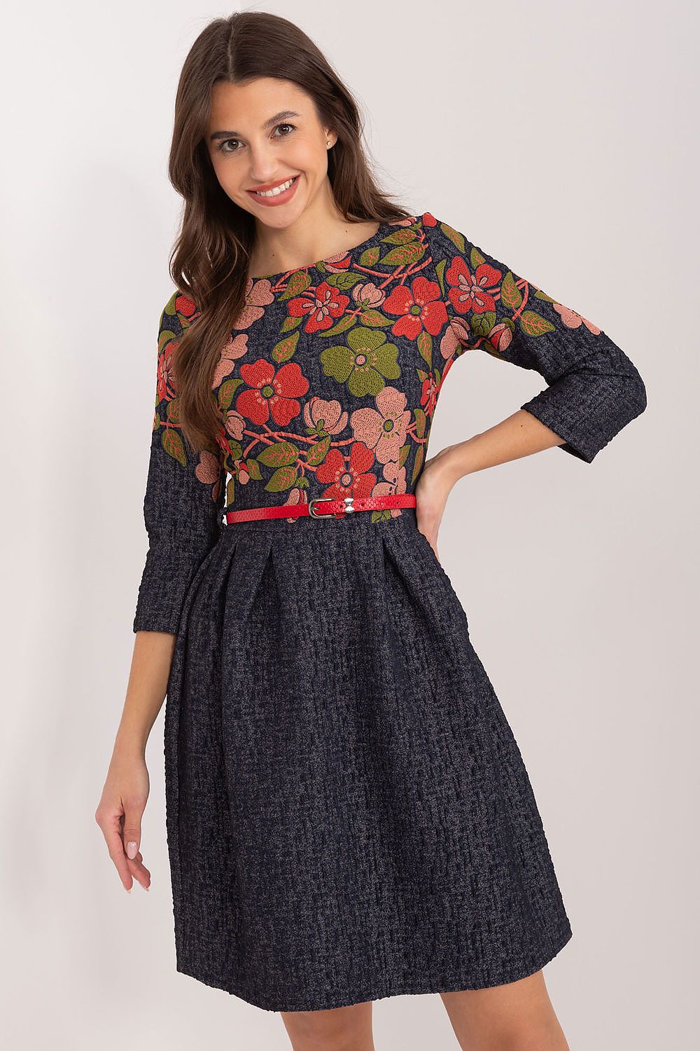 Robe de jour model 192520 Lakerta