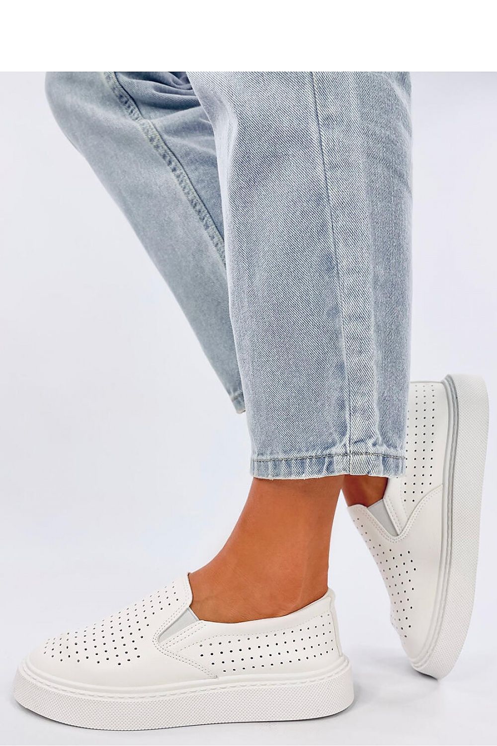 Slip-on model 192607 Inello