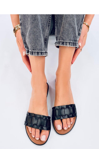 Clacquettes model 192632 Inello