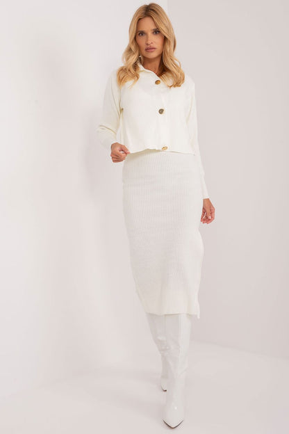 L`ensemble model 192686 Badu