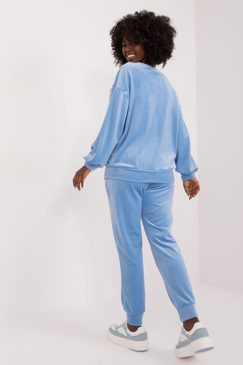 L`ensemble model 193024 Italy Moda