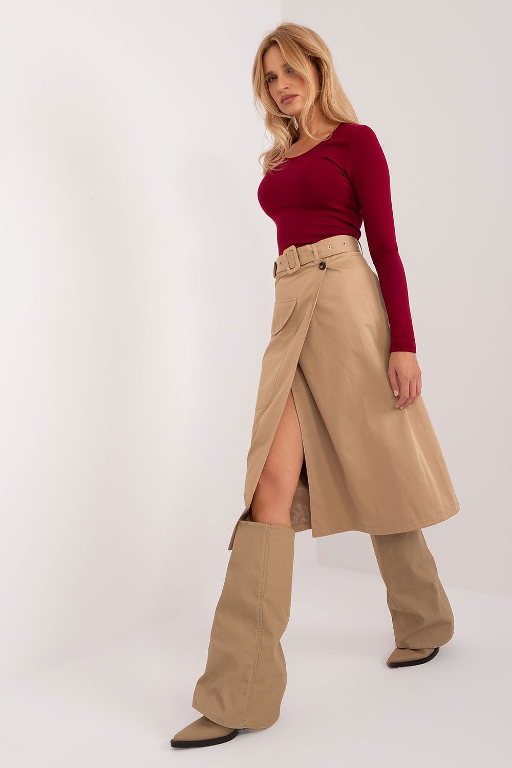 Jupe model 193268 Factory Price