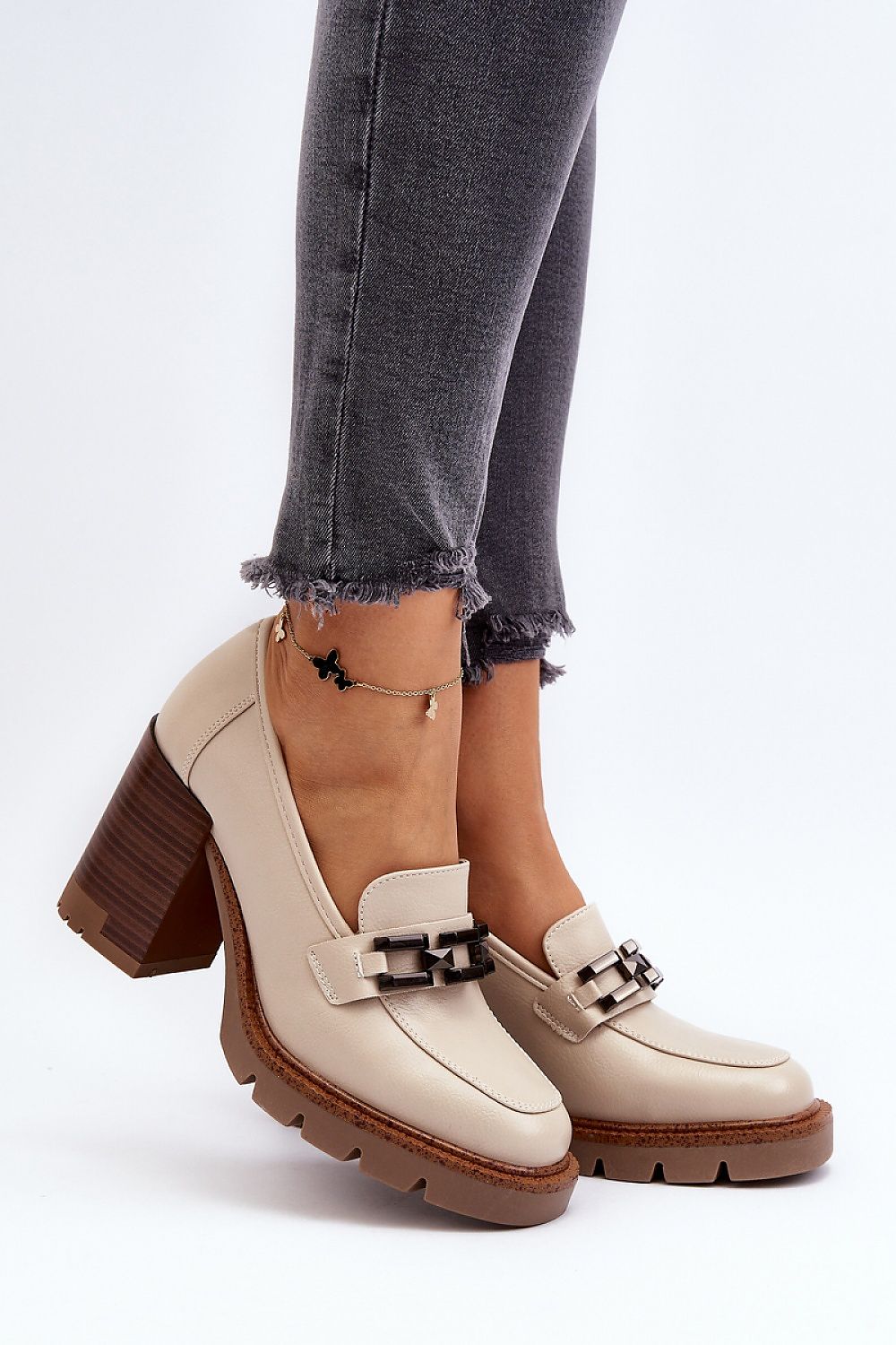 Escarpins talon large model 193387 Step in style