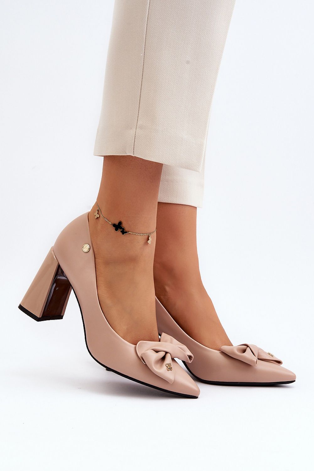 Escarpins talon large model 193388 Step in style