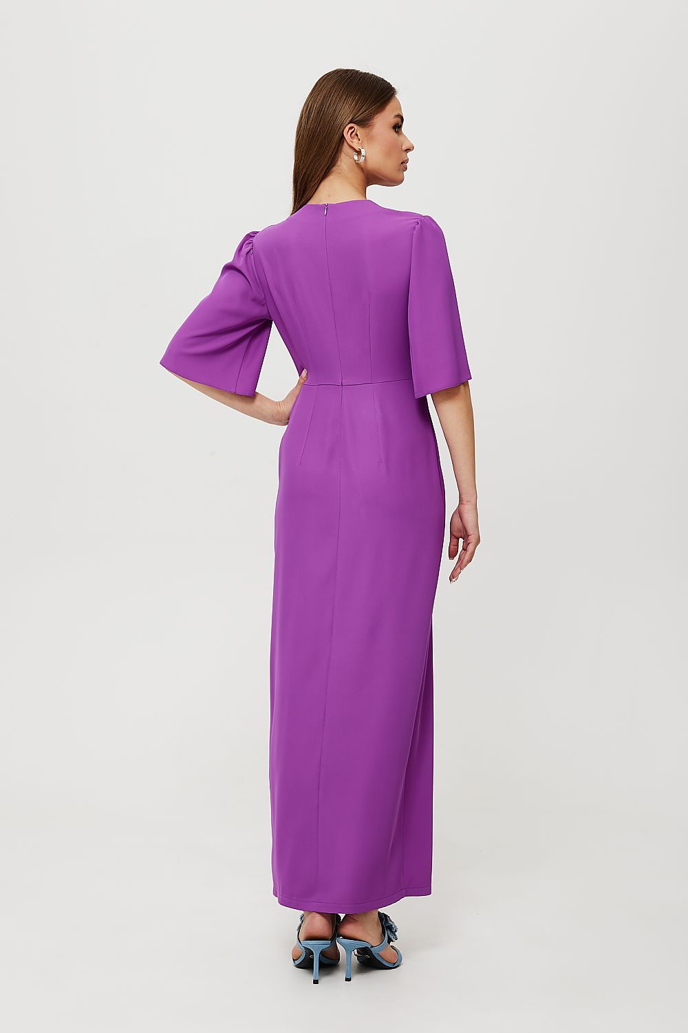 Robe de cocktail model 193998 Makover