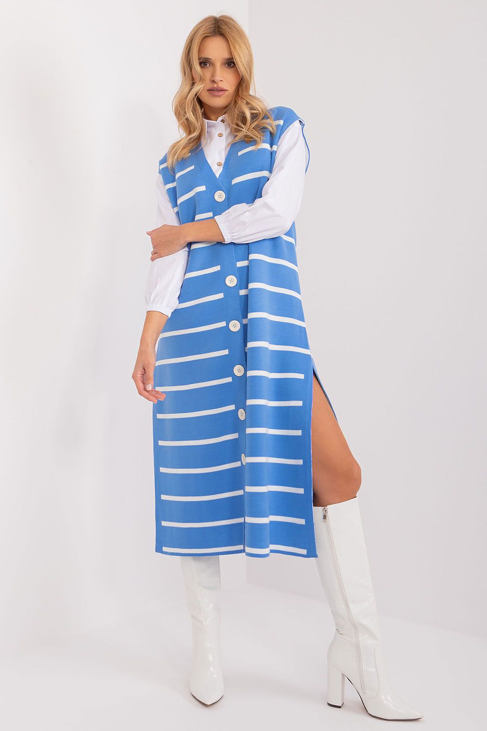 Robe de jour model 194222 Badu