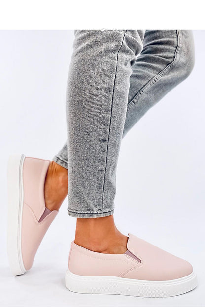 Slip-on model 194252 Inello