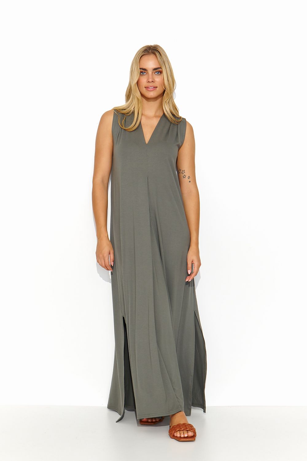 Robe de jour model 194311 Makadamia