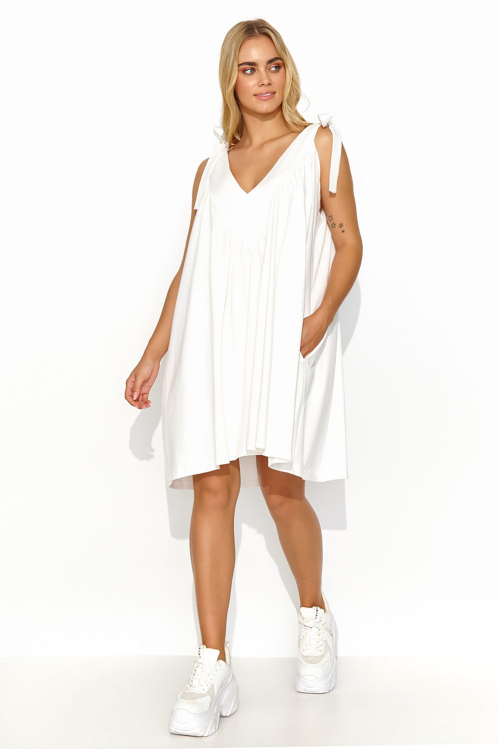 Robe de jour model 194347 Makadamia