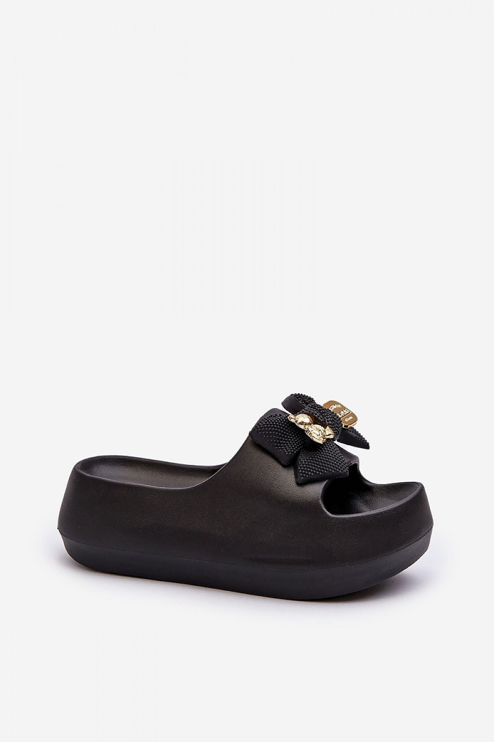 Clacquettes model 194372 Step in style