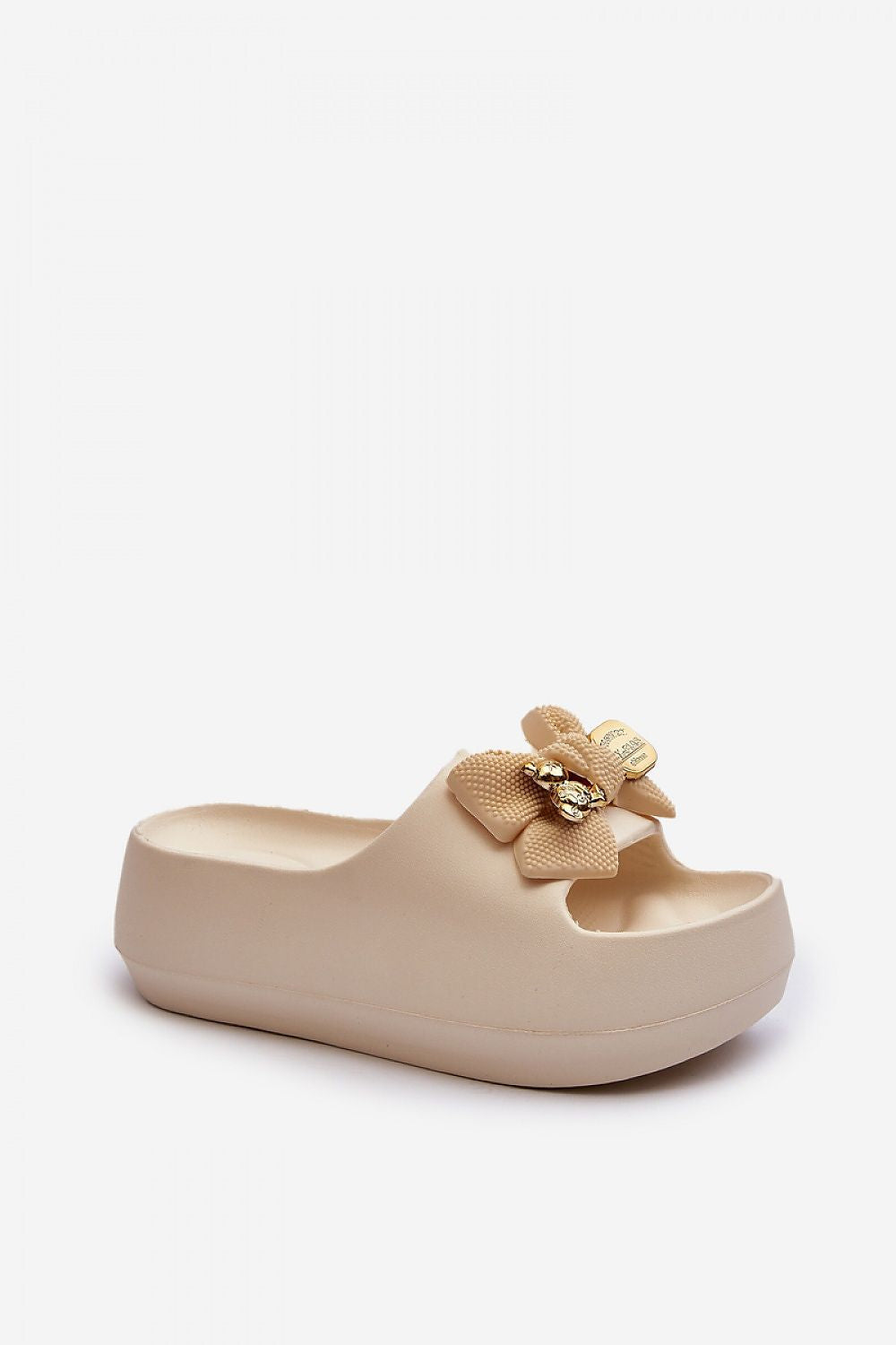 Clacquettes model 194378 Step in style