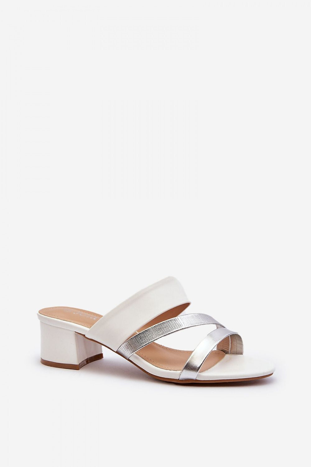 Clacquettes model 194384 Step in style