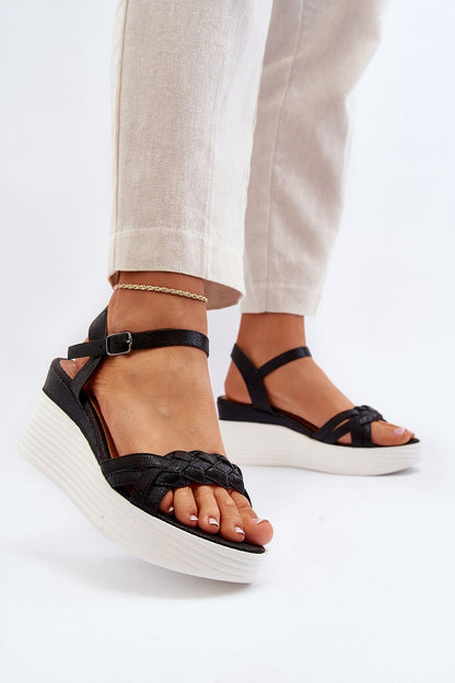 Cothurnes model 194389 Step in style