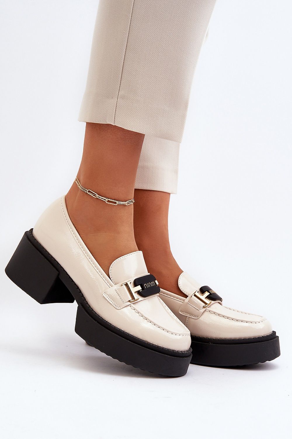 Moccasins model 194480 Step in style