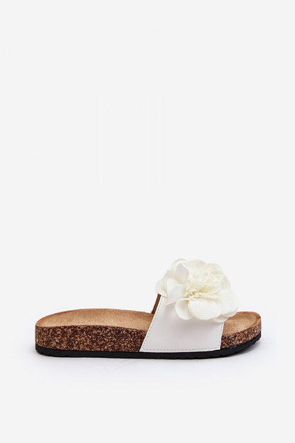 Clacquettes model 194715 Step in style