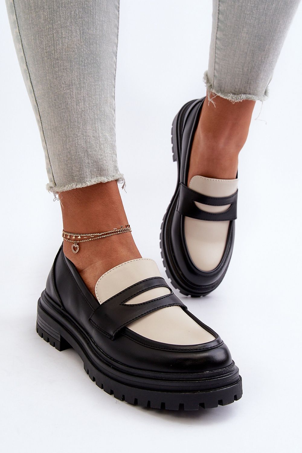 Moccasins model 194964 Step in style