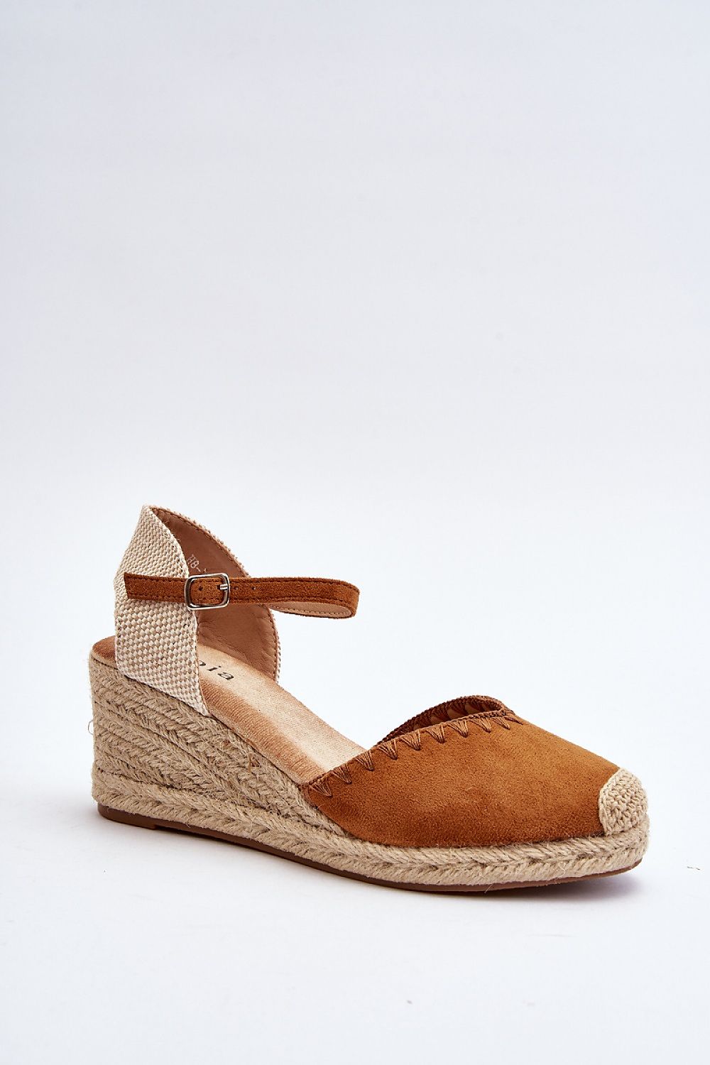 Cothurnes model 195284 Step in style