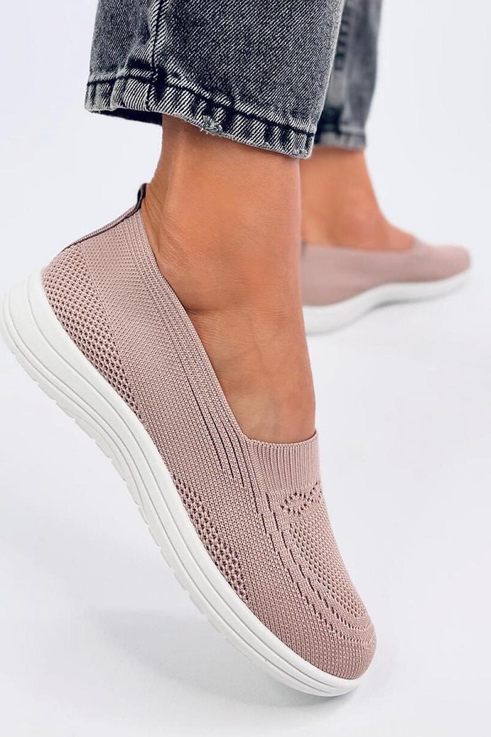 Slip-on model 195523 Inello