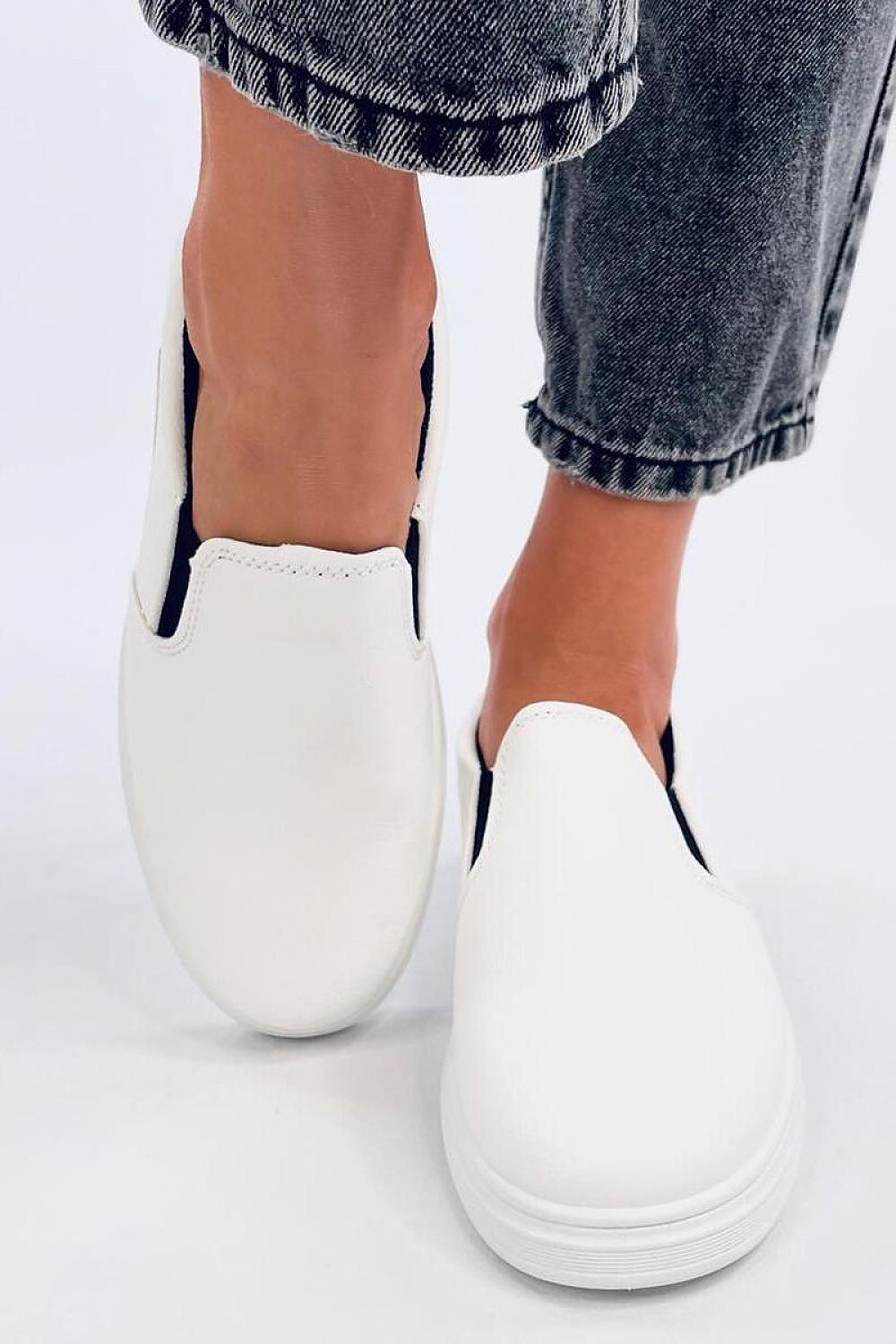 Slip-on model 195534 Inello