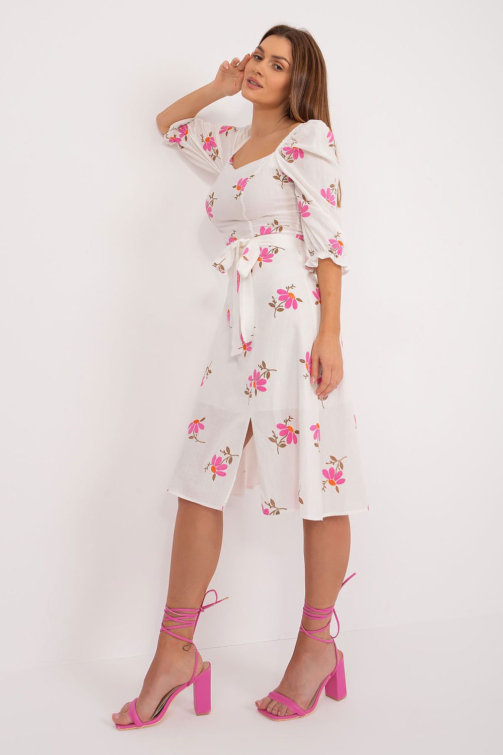 Robe de jour model 195788 Lakerta