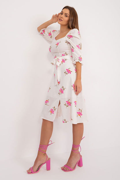 Robe de jour model 195788 Lakerta