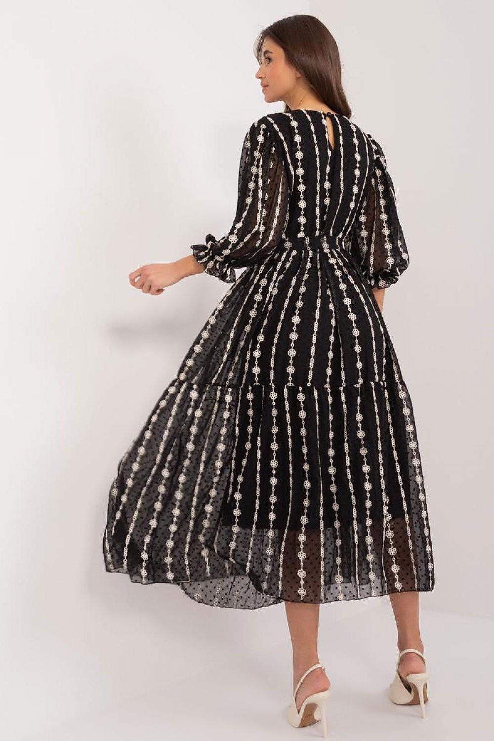 Robe de jour model 195802 Lakerta