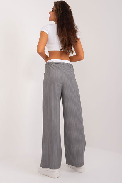 Pantalon femme model 196167 Italy Moda