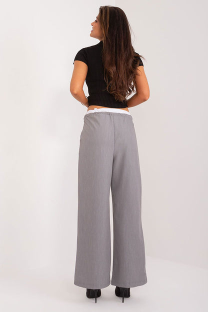 Pantalon femme model 196172 Italy Moda