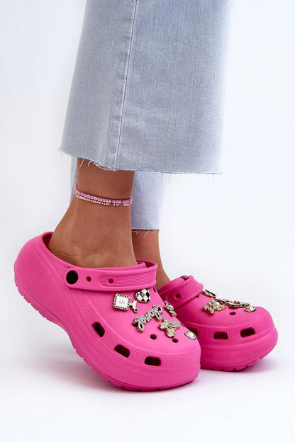 Clacquettes model 196224 Step in style