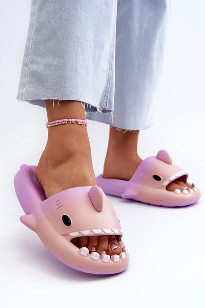 Clacquettes model 196226 Step in style