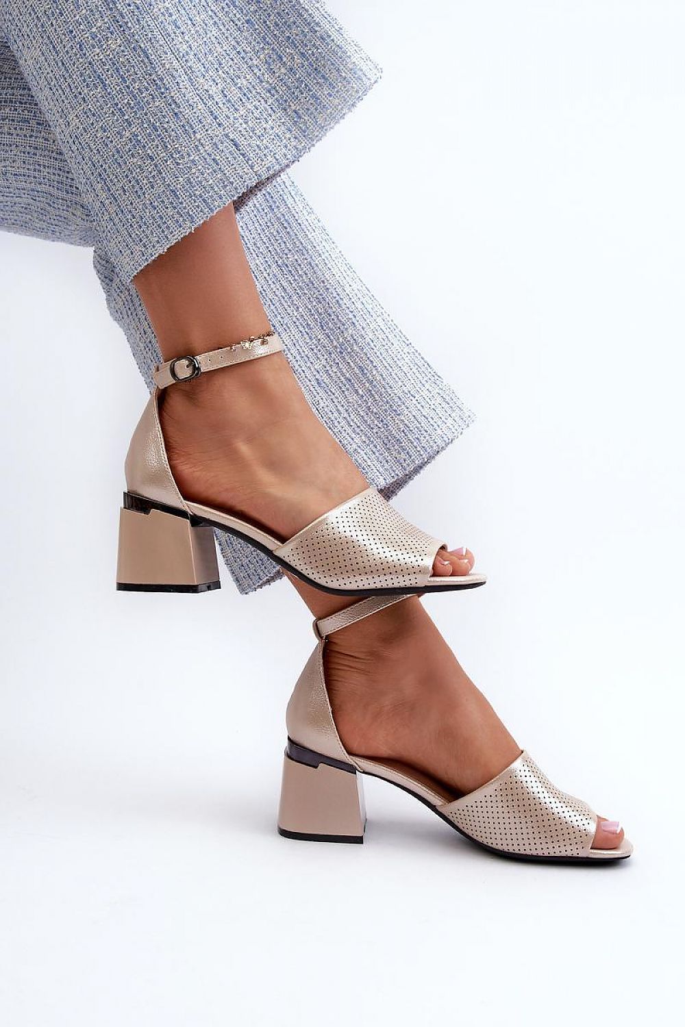 Sandales à talons model 196322 Step in style