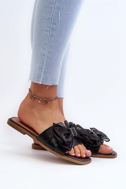 Clacquettes model 196348 Step in style