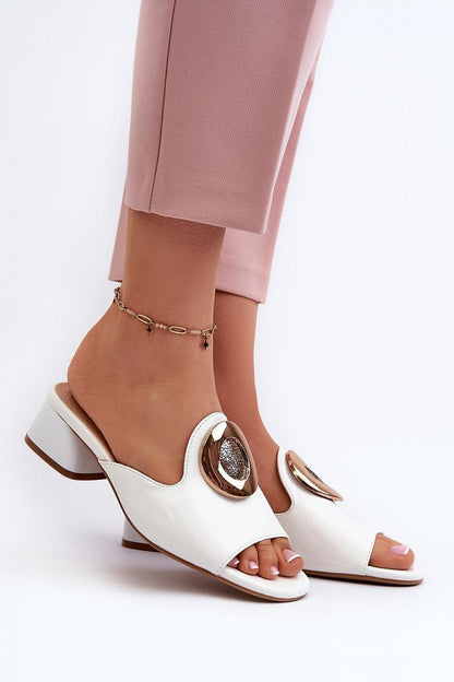 Clacquettes model 196421 Step in style