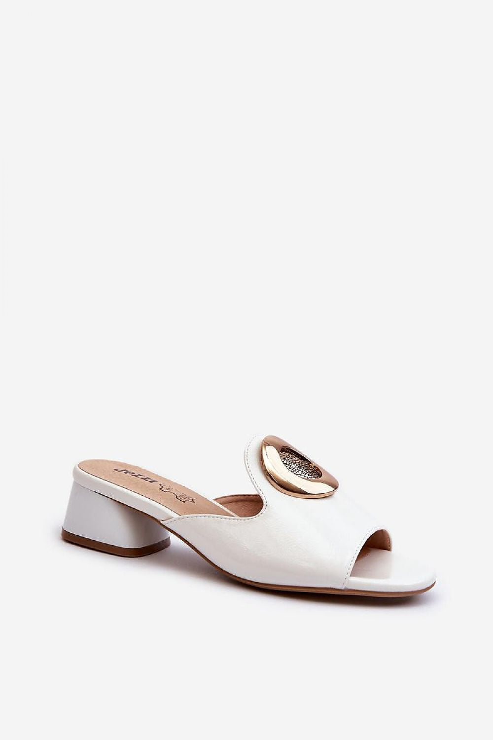 Clacquettes model 196421 Step in style