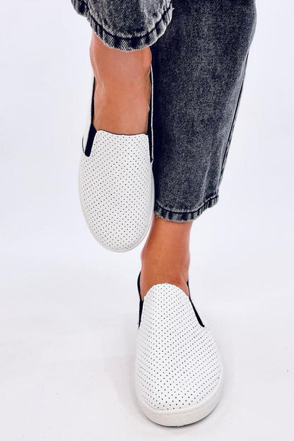 Slip-on model 196525 Inello