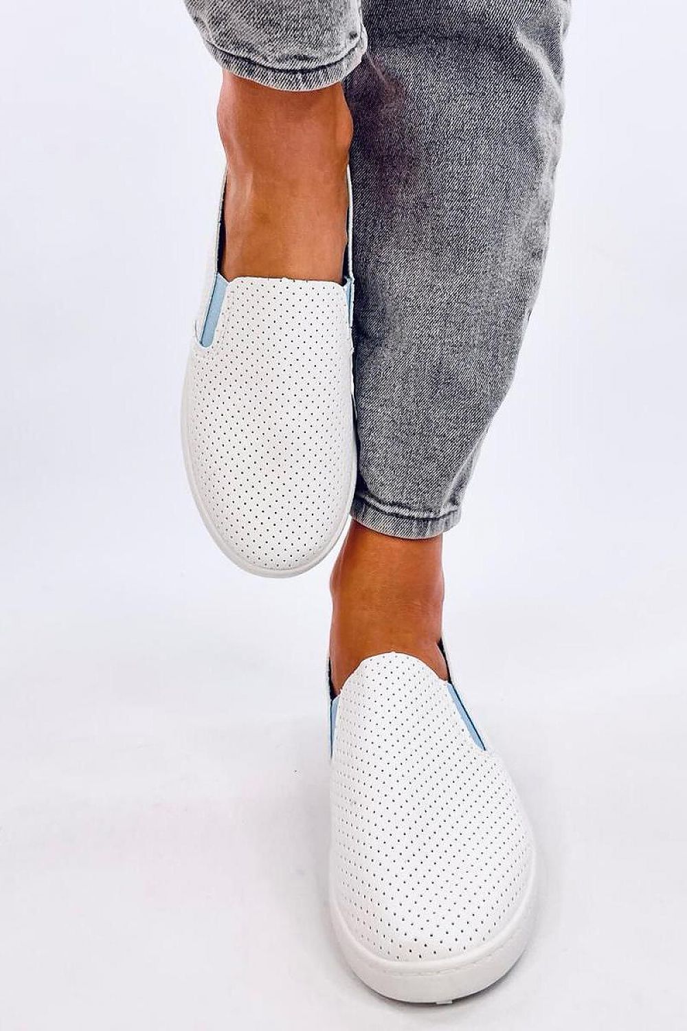 Slip-on model 196526 Inello