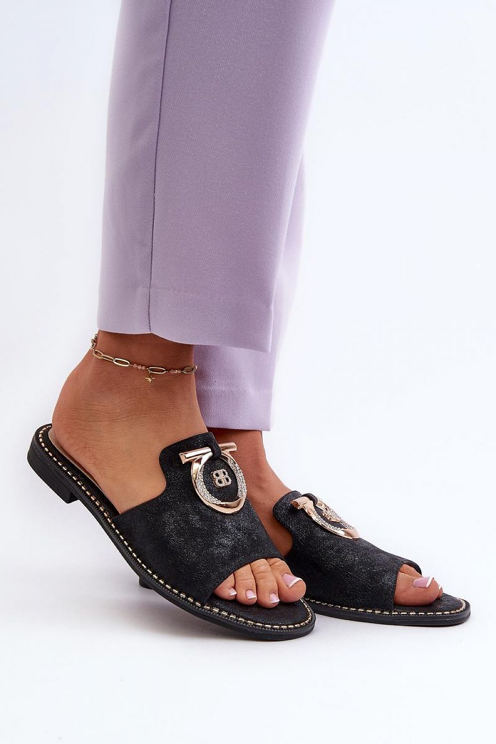 Clacquettes model 196662 Step in style