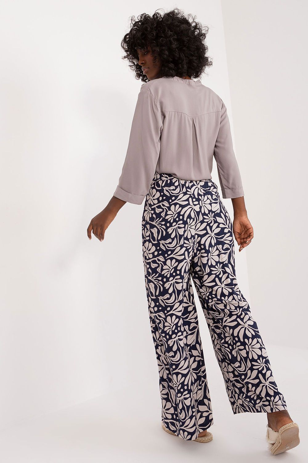 Pantalon femme model 196923 Sublevel