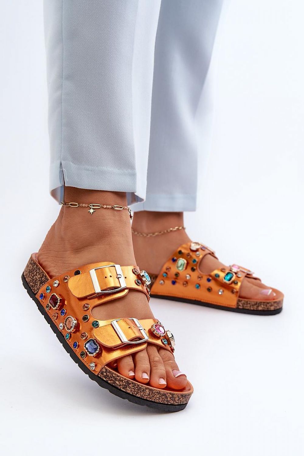 Clacquettes model 196948 Step in style